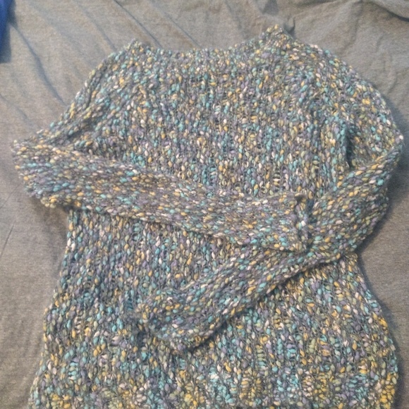 Sweaters - F21 gray sweater